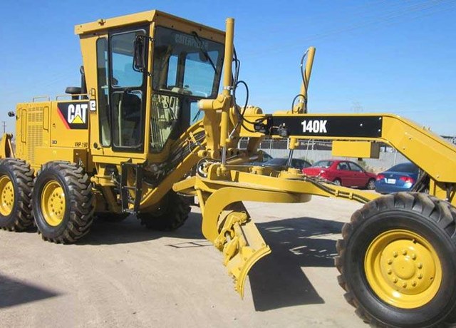 Caterpillar 140K motor grader
